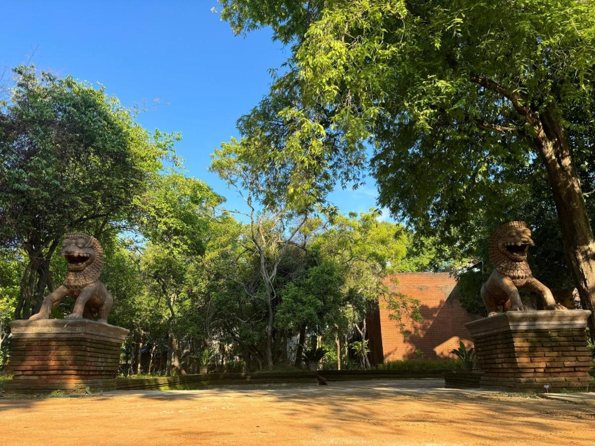 Aswadduma Hotel Dambulla Buitenkant foto