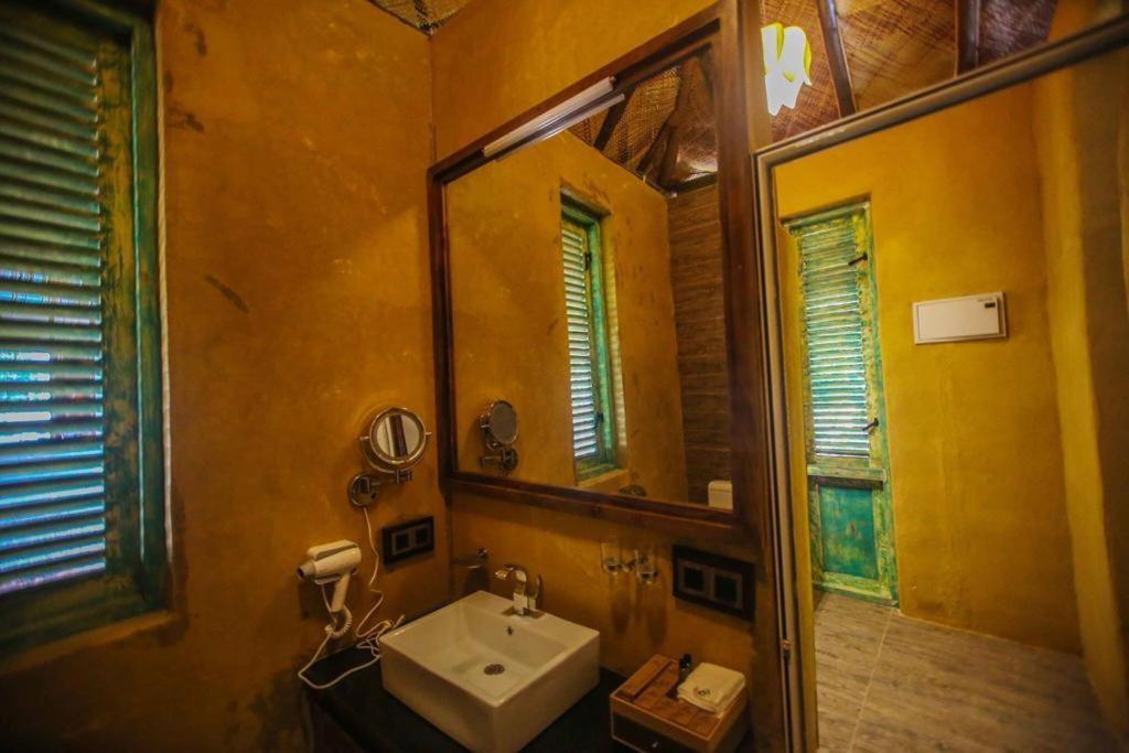 Aswadduma Hotel Dambulla Buitenkant foto