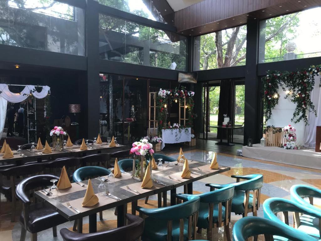 Aswadduma Hotel Dambulla Buitenkant foto